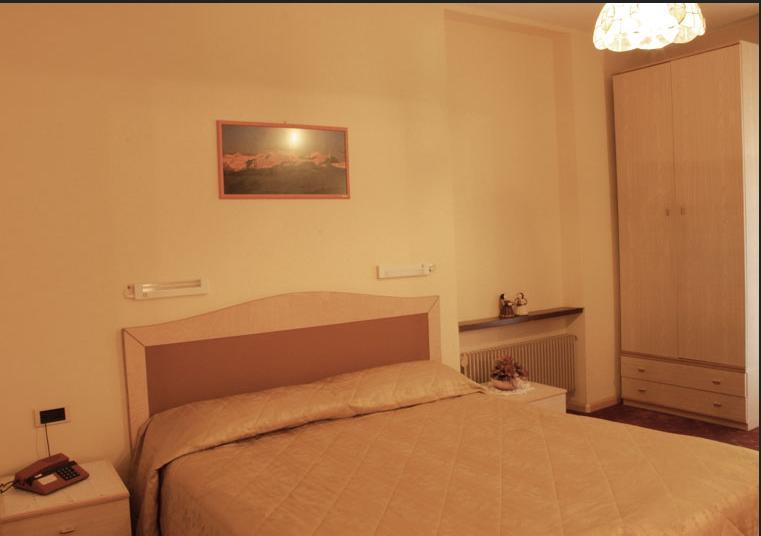 Hotel Venezia Rocca Pietore Cameră foto